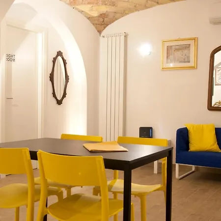 게스트하우스 Private W/ Ba W/ac In Trastevere Rr *